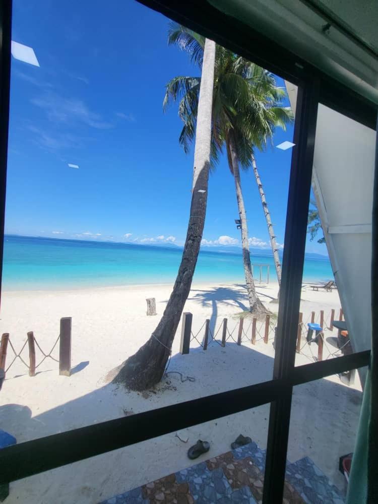 Dewati Roomstay B&B Lang Tengah Island Exterior photo