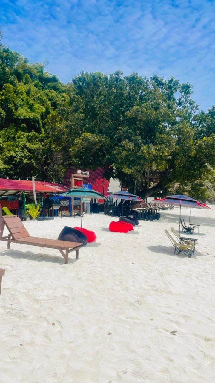 Dewati Roomstay B&B Lang Tengah Island Exterior photo